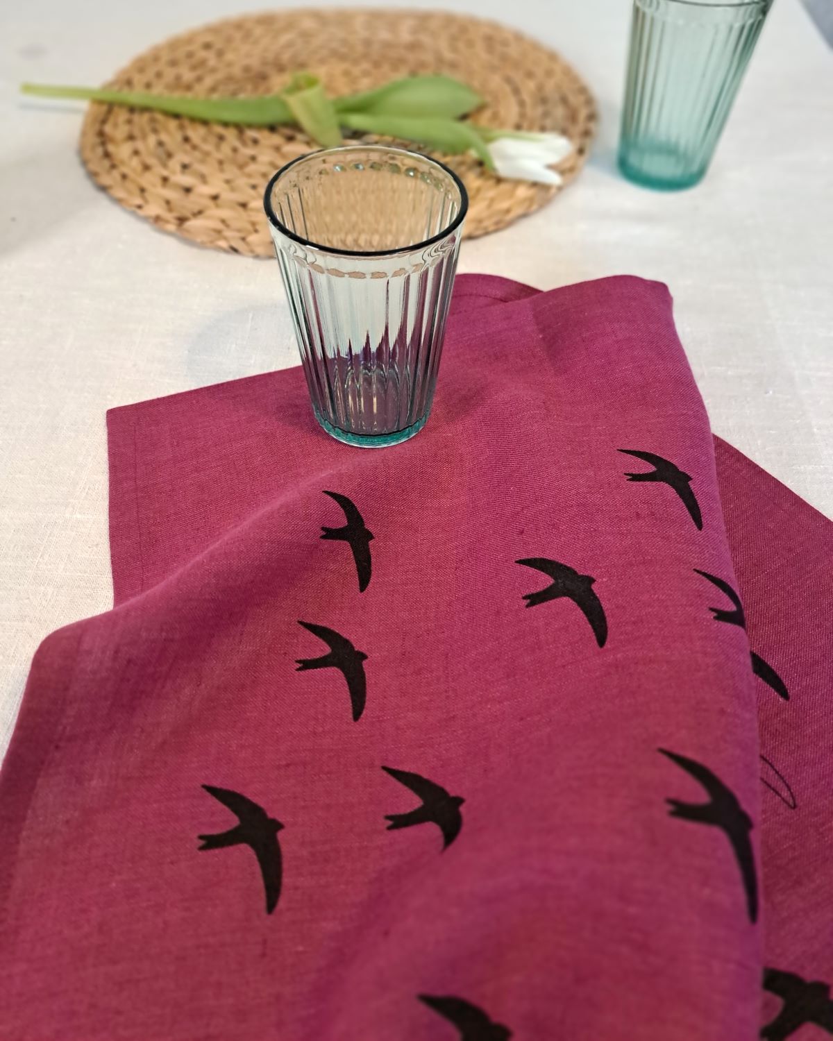 Keittiöpyyhe pellavaa, magenta Pääsky