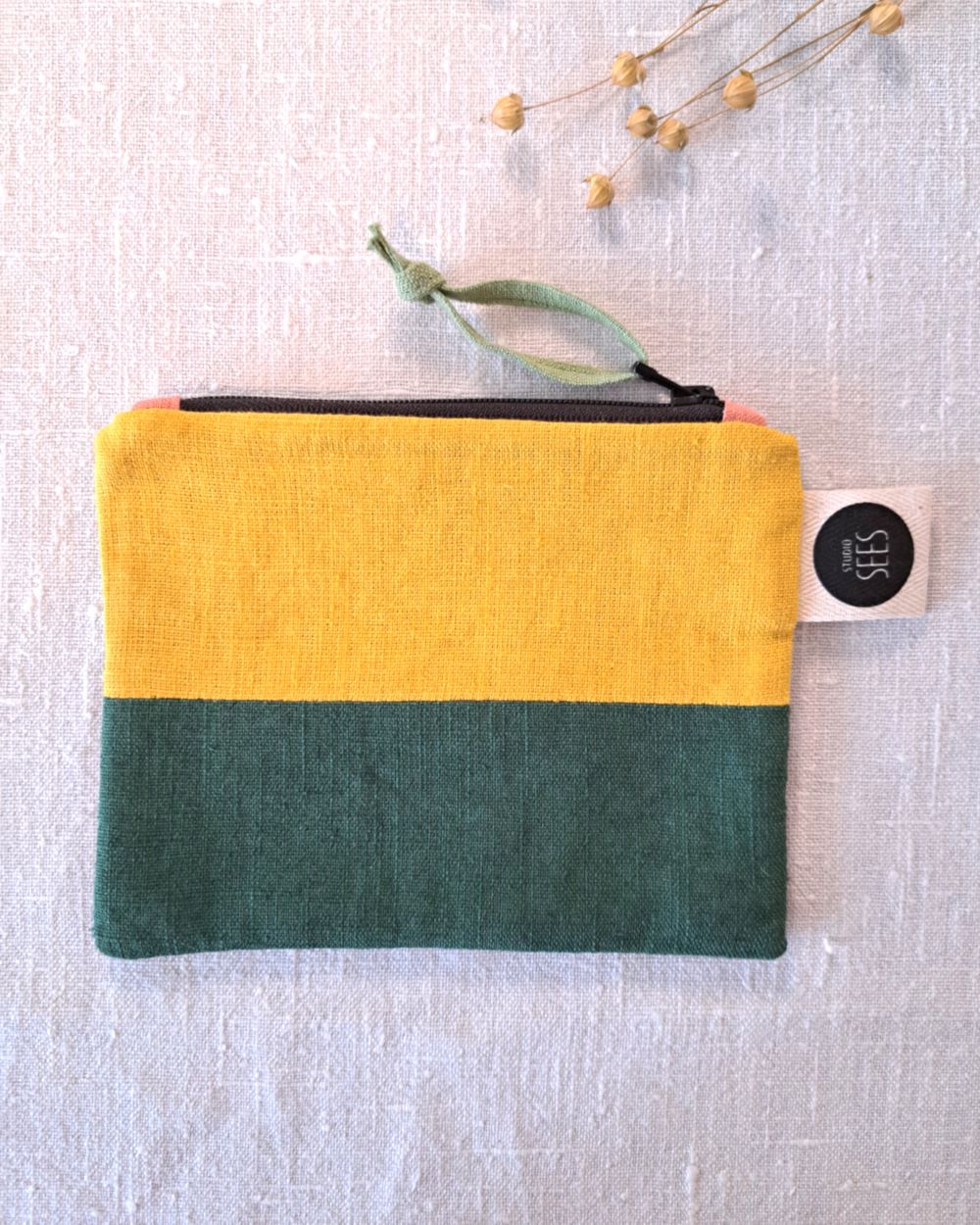 Gemini-pussukka pellavaa